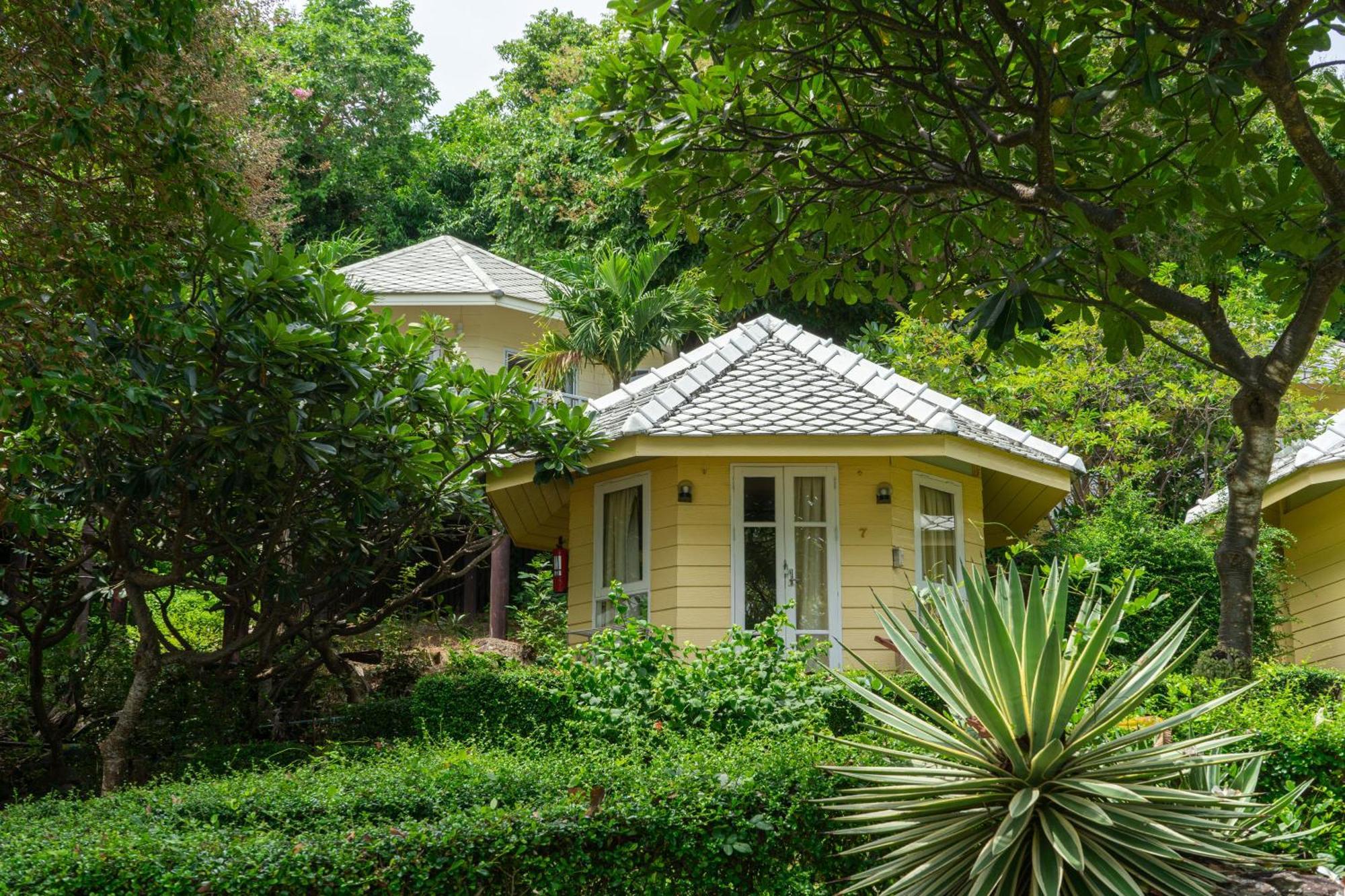 Nimmanoradee Resort - Sha Plus Certified Koh Samet Eksteriør bilde
